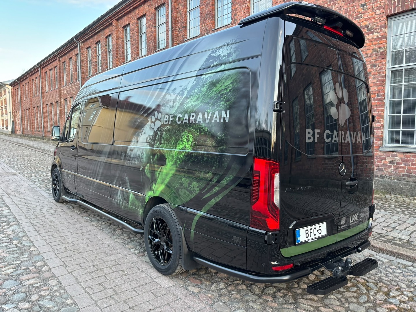 MERCEDES-BENZ Sprinter 2023