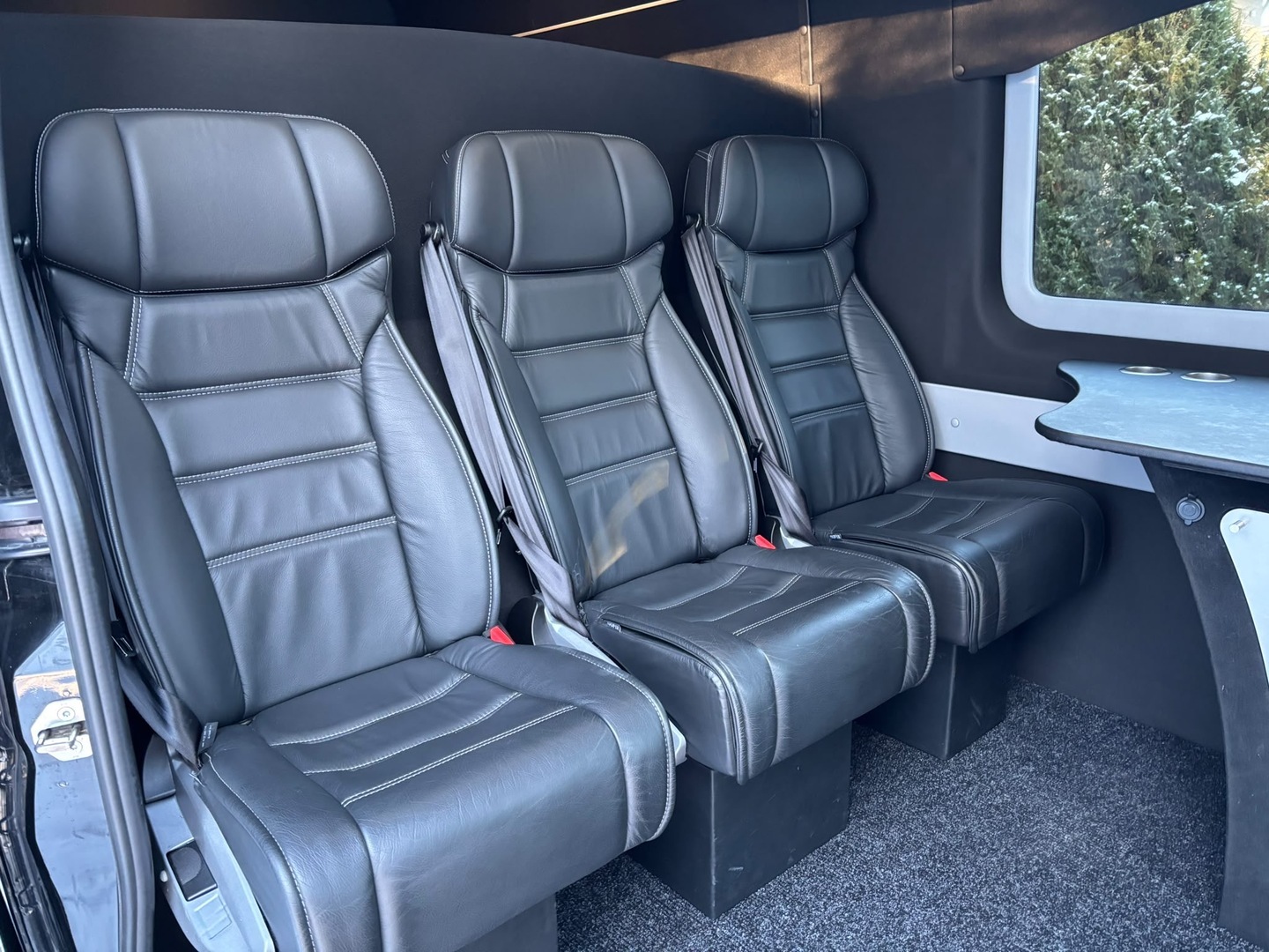 MERCEDES-BENZ Sprinter 2023