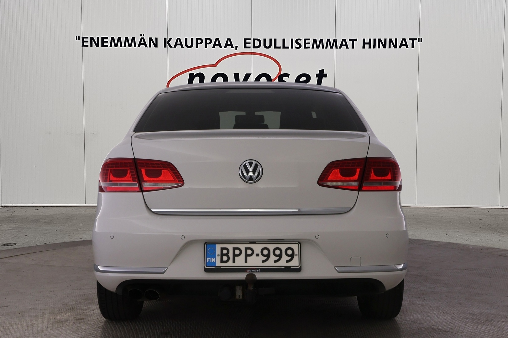 VOLKSWAGEN Passat 2012