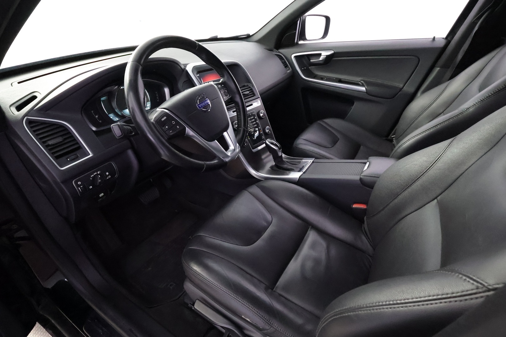VOLVO XC60 2014