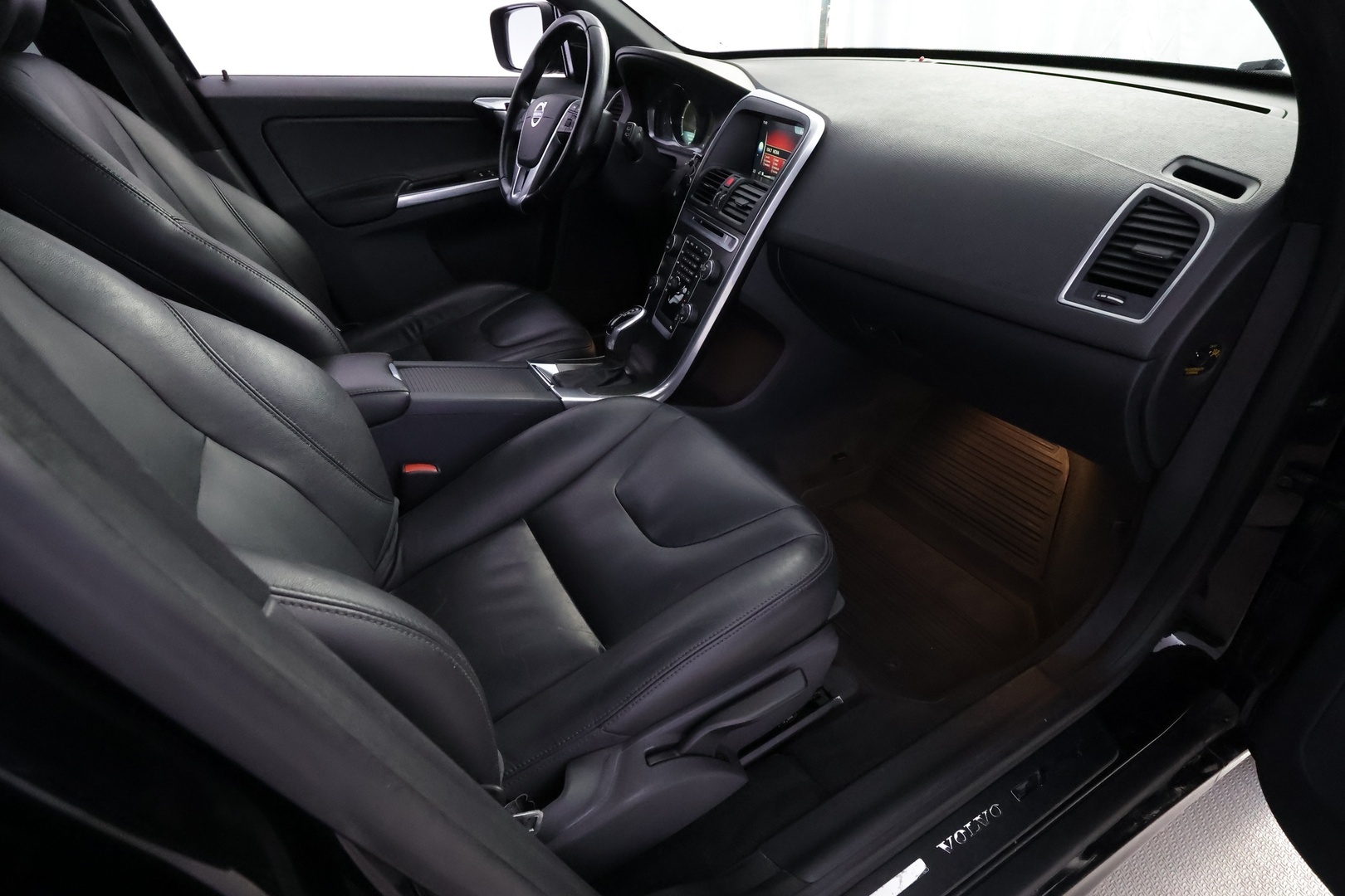VOLVO XC60 2014