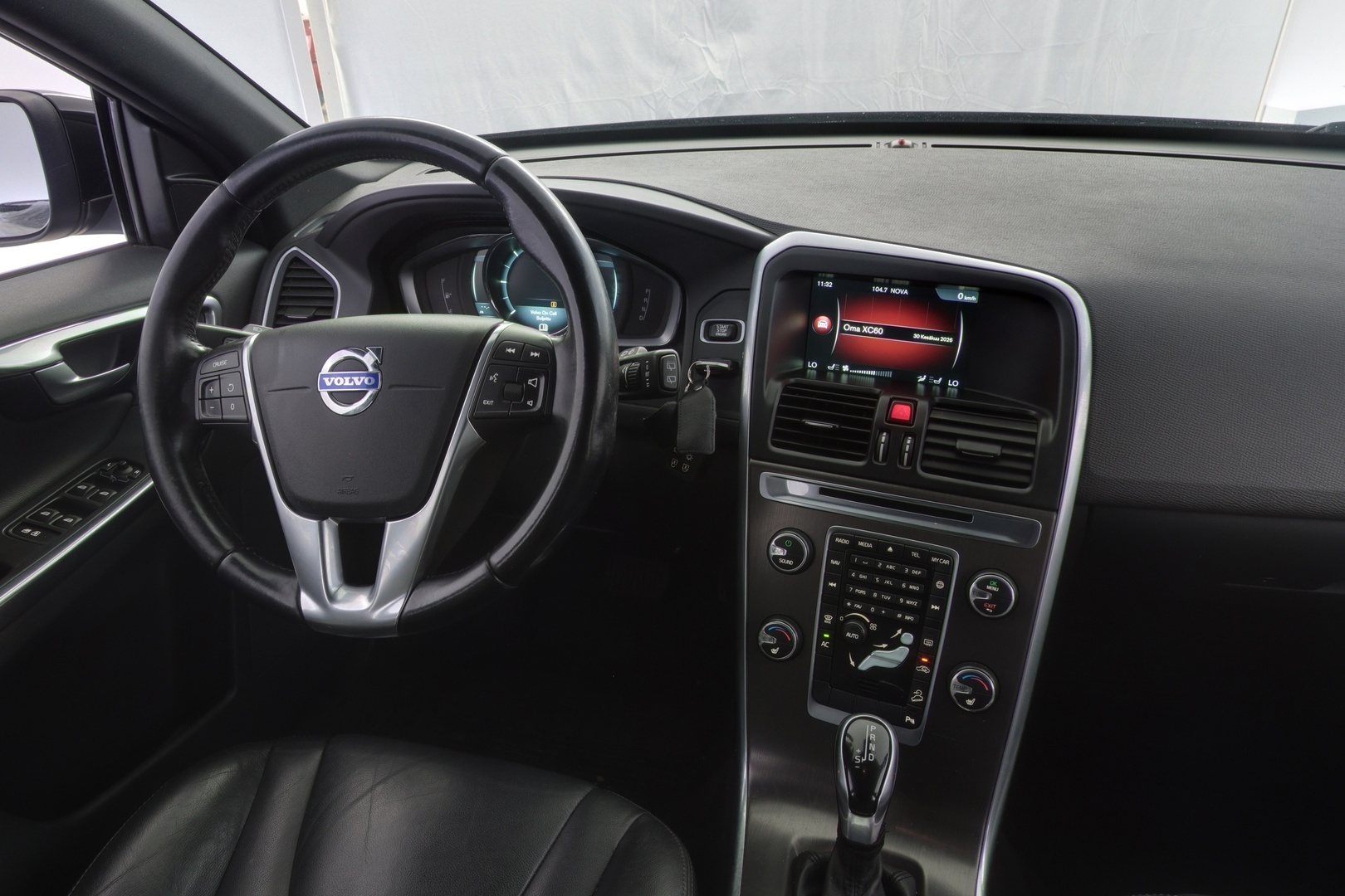 VOLVO XC60 2014