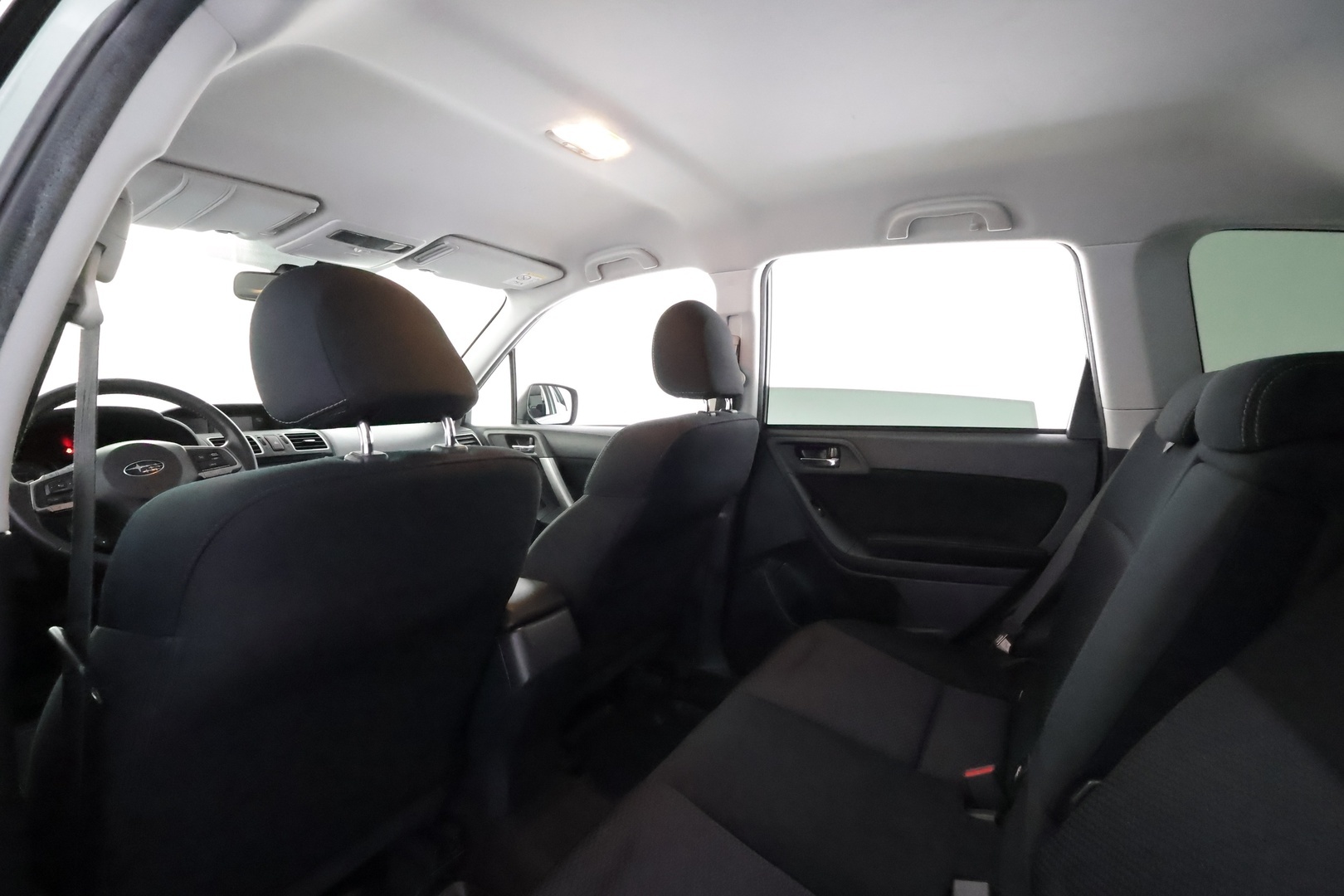 SUBARU Forester 2015