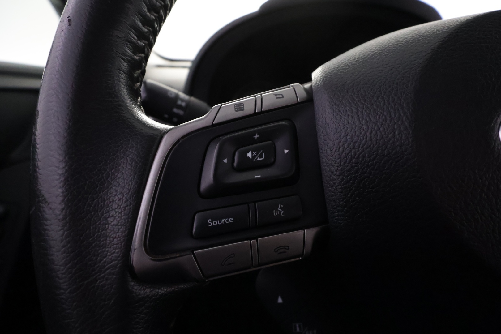 SUBARU Forester 2015