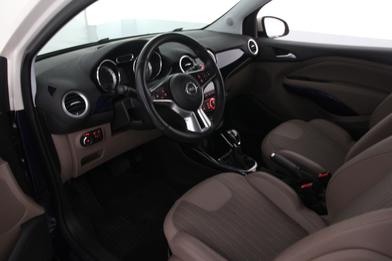OPEL Adam 2015