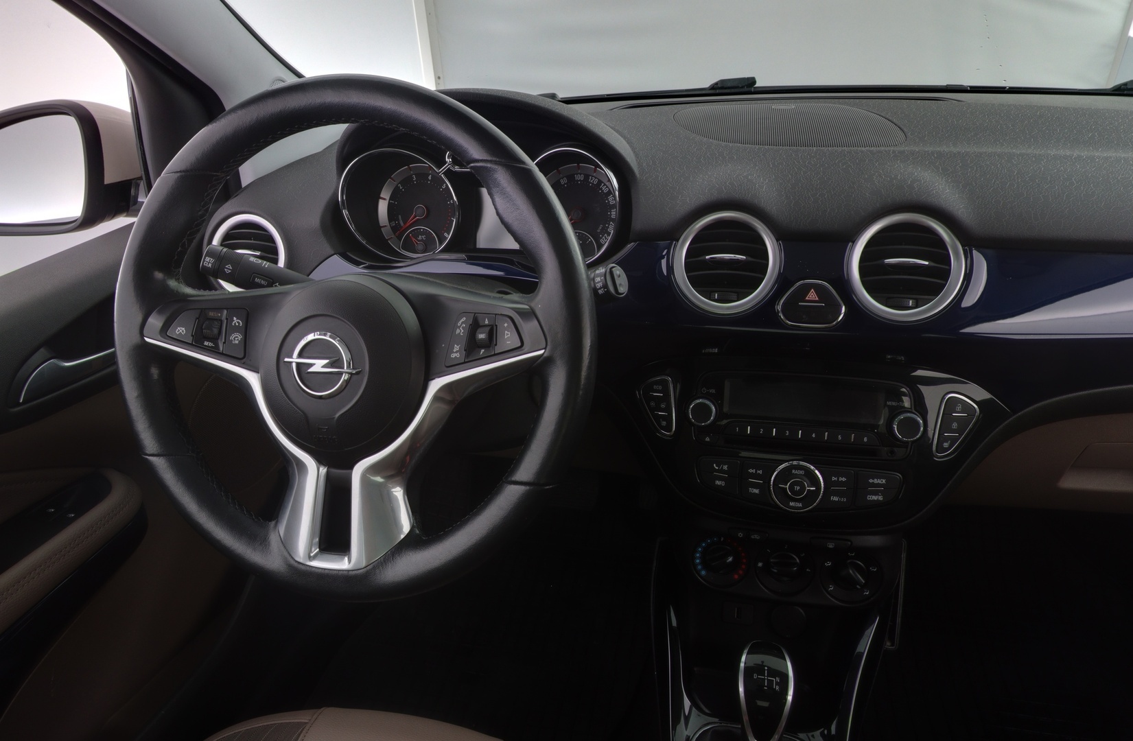 OPEL Adam 2015