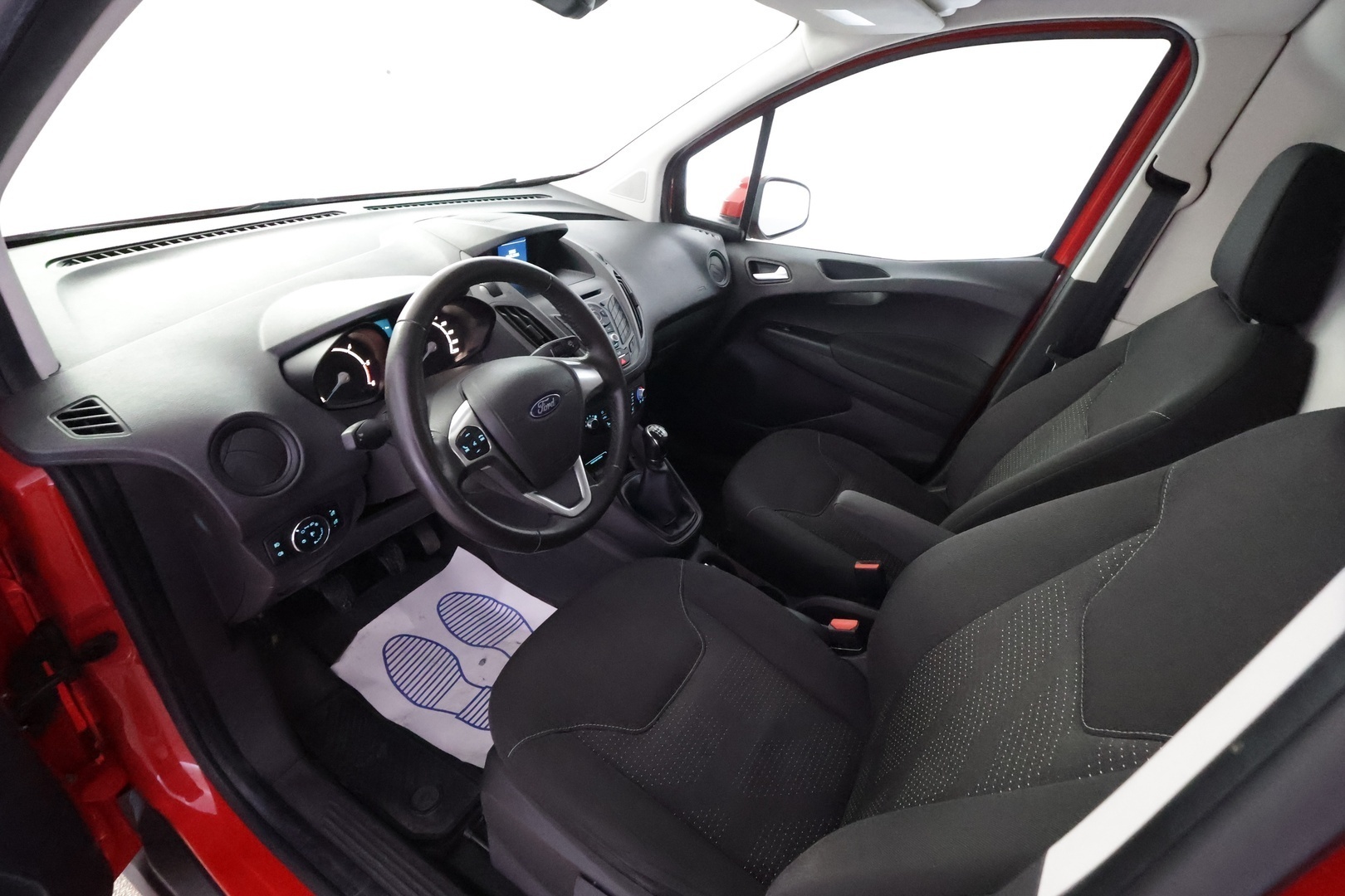 FORD Transit Courier 2018