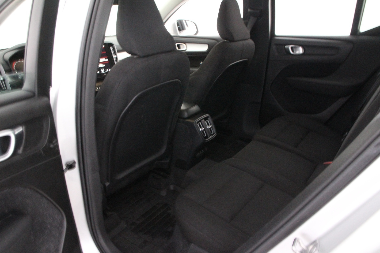 VOLVO XC40 2019