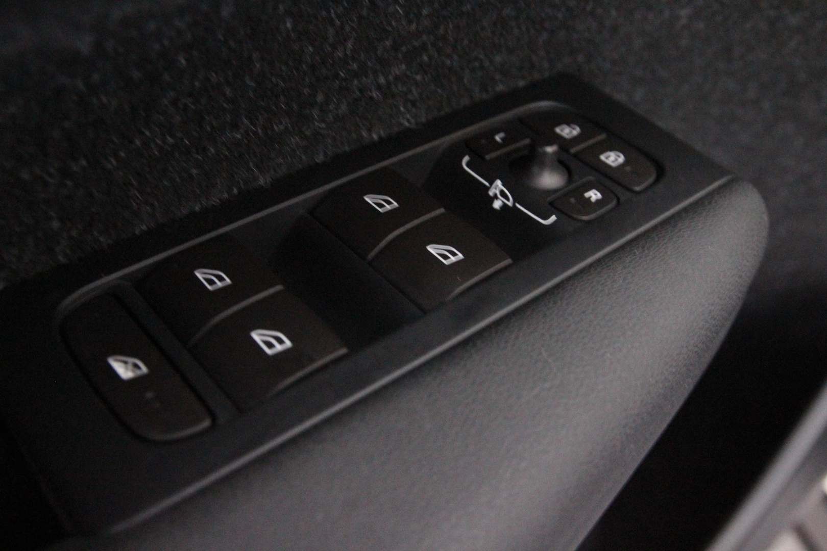 VOLVO XC40 2019