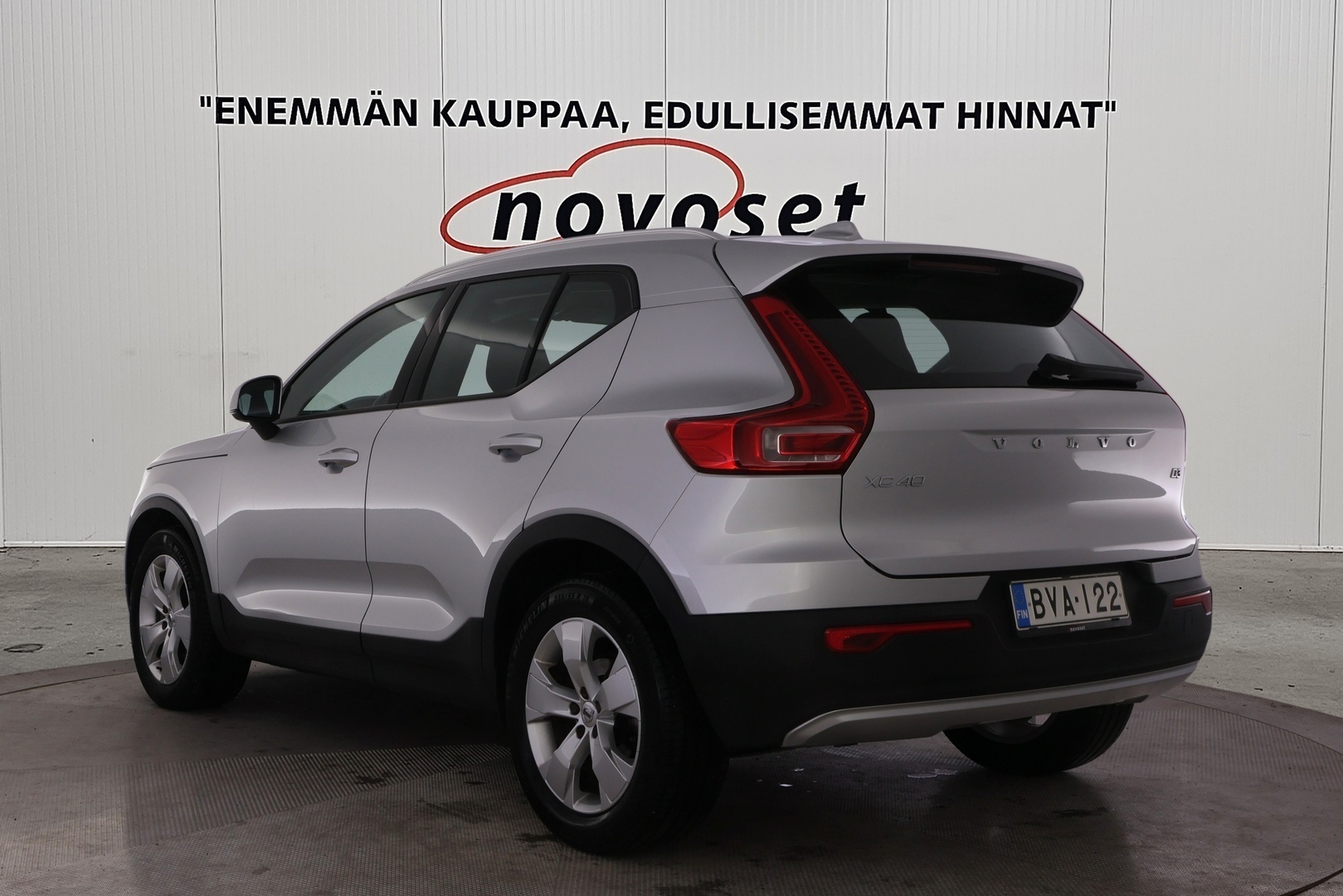 VOLVO XC40 2019