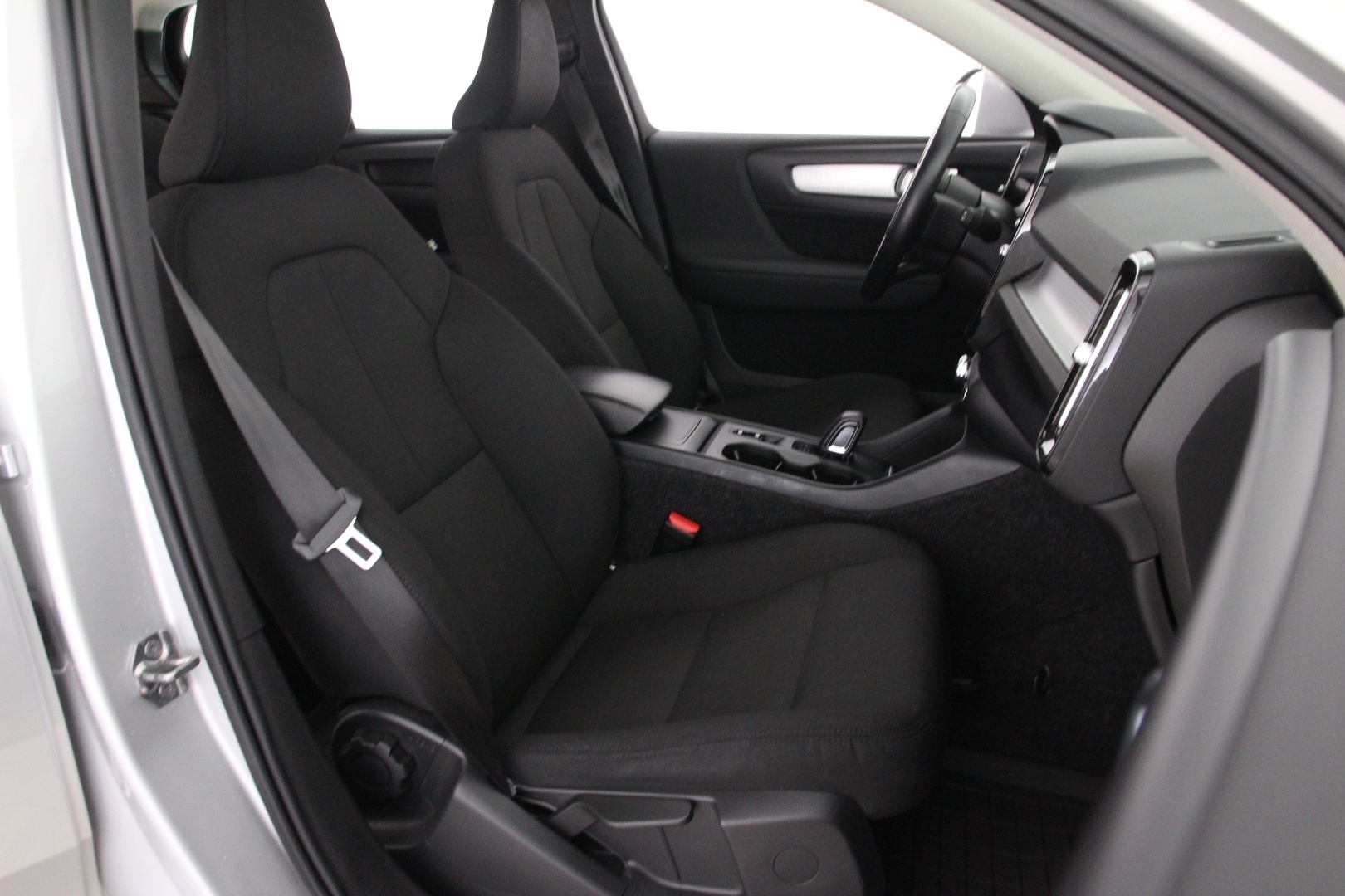 VOLVO XC40 2019