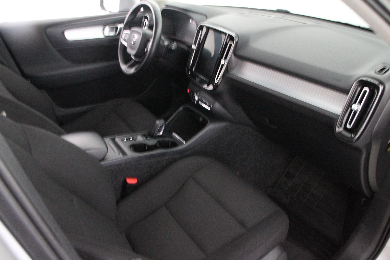 VOLVO XC40 2019