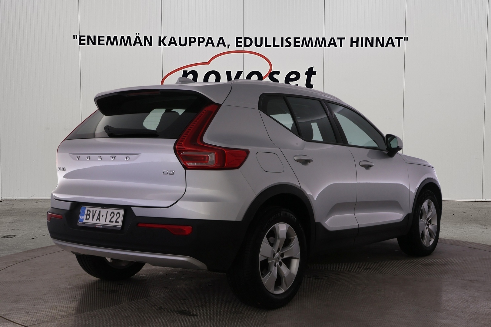VOLVO XC40 2019