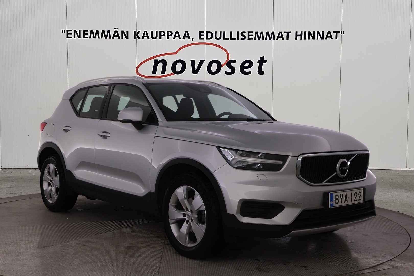 VOLVO XC40 2019