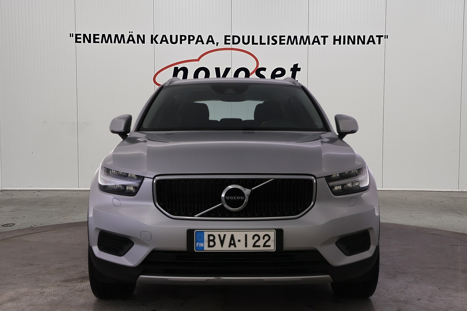 VOLVO XC40 2019