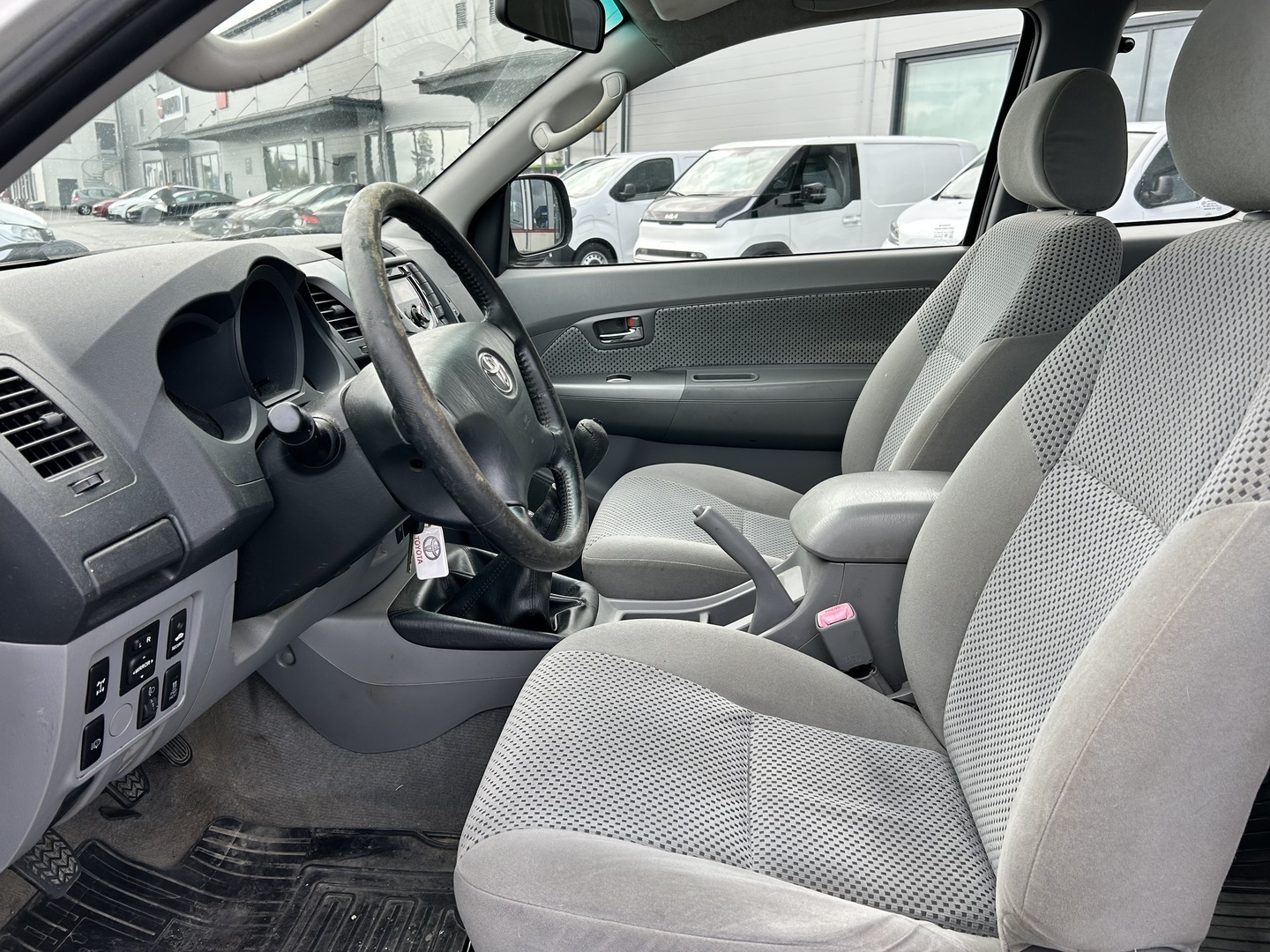 TOYOTA Hilux 2009