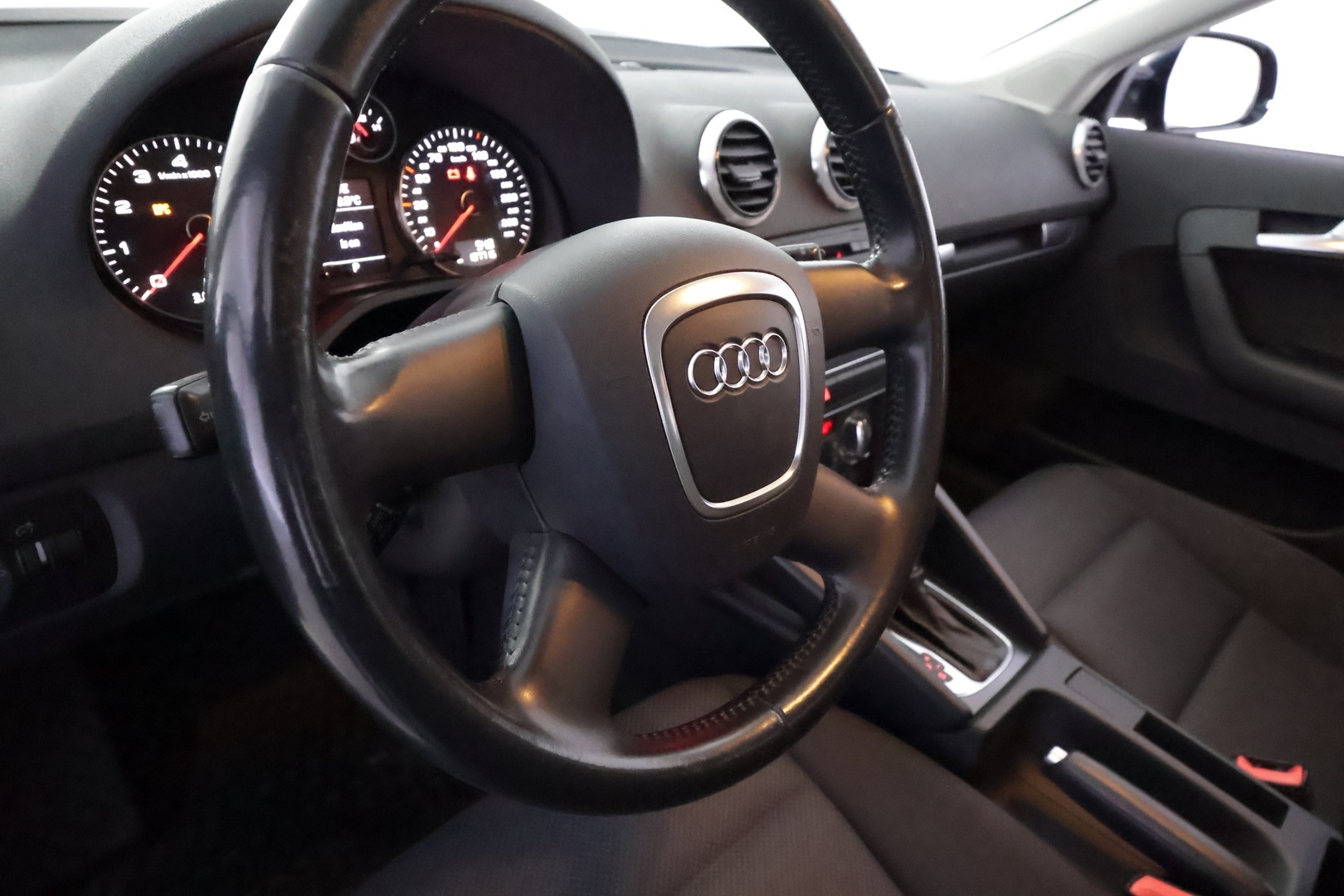 AUDI A3 26