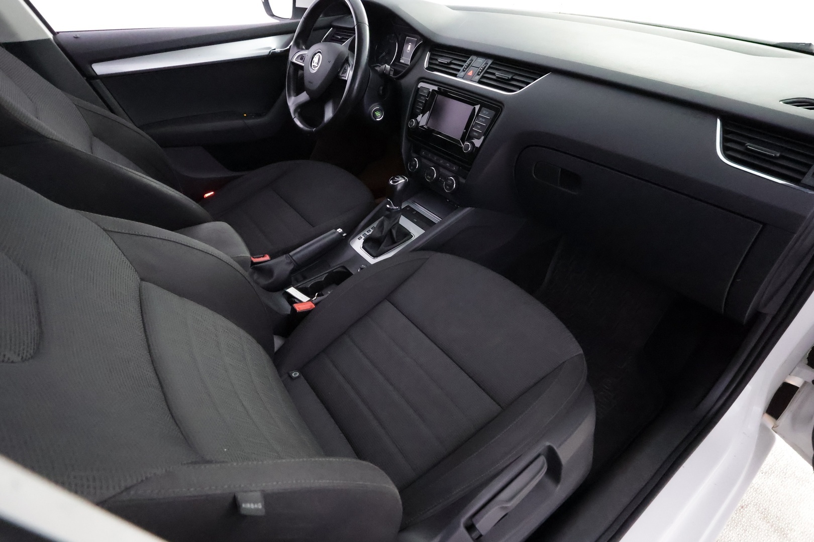 SKODA Octavia 2014