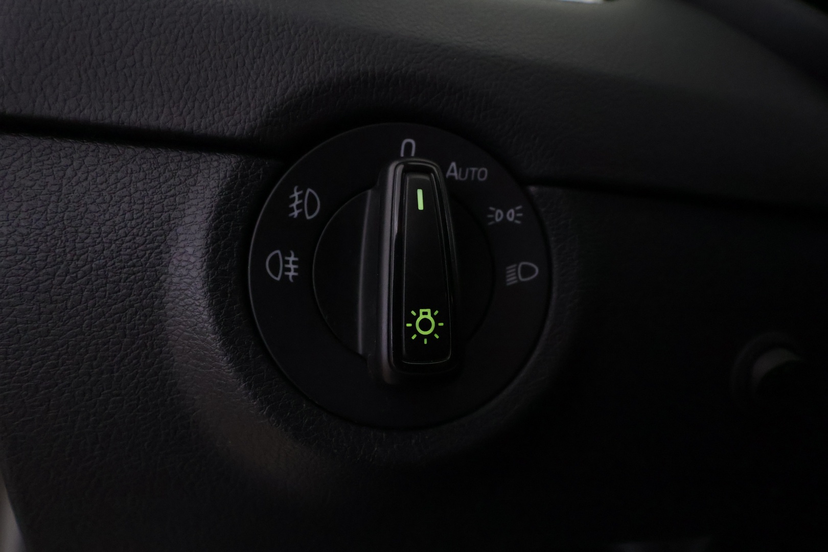 SKODA Octavia 2014
