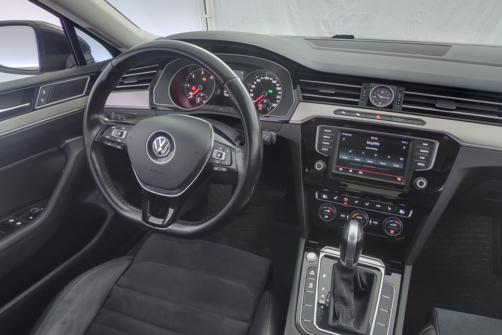 VOLKSWAGEN Passat 2015