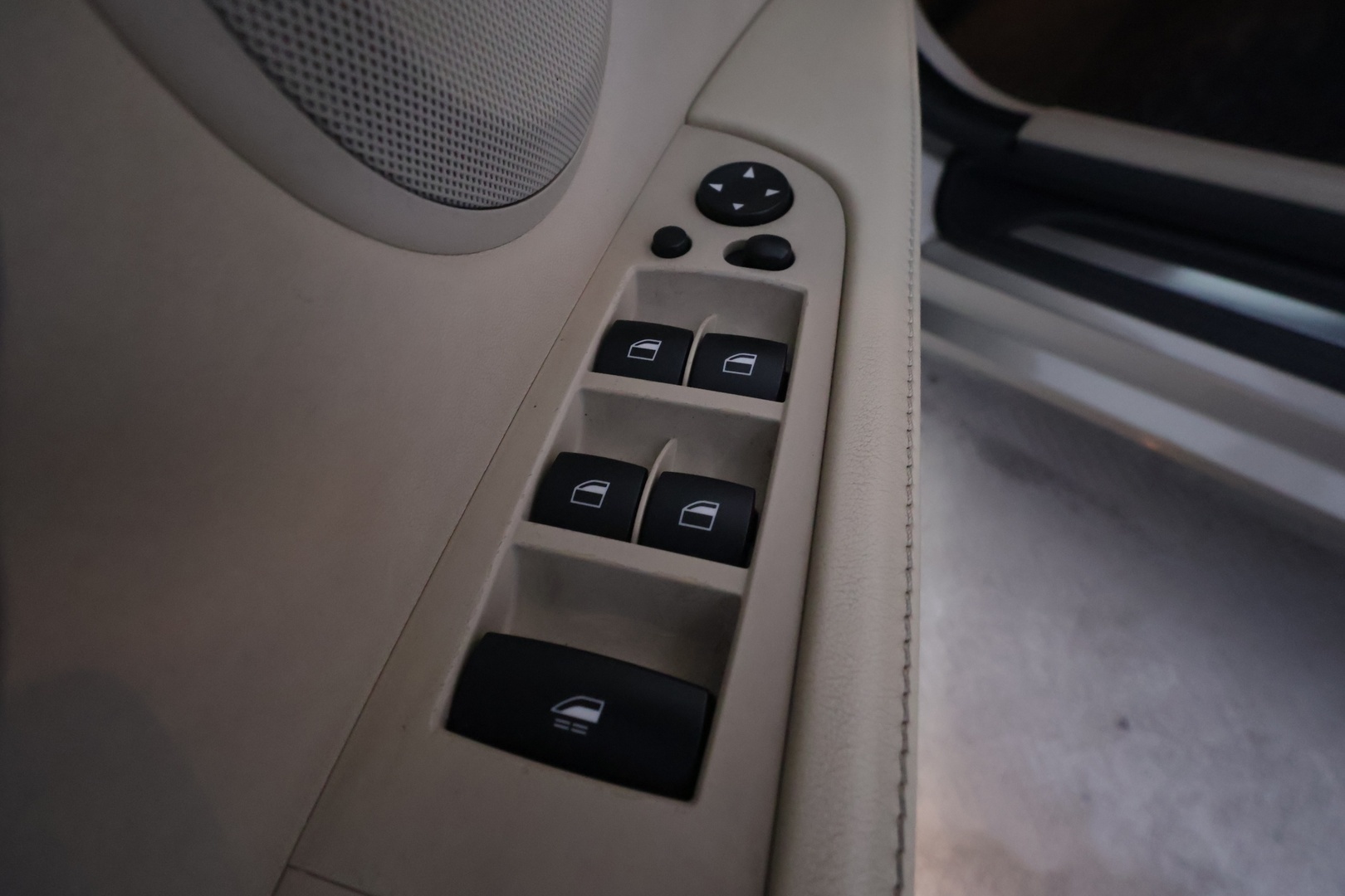 BMW 320 2008