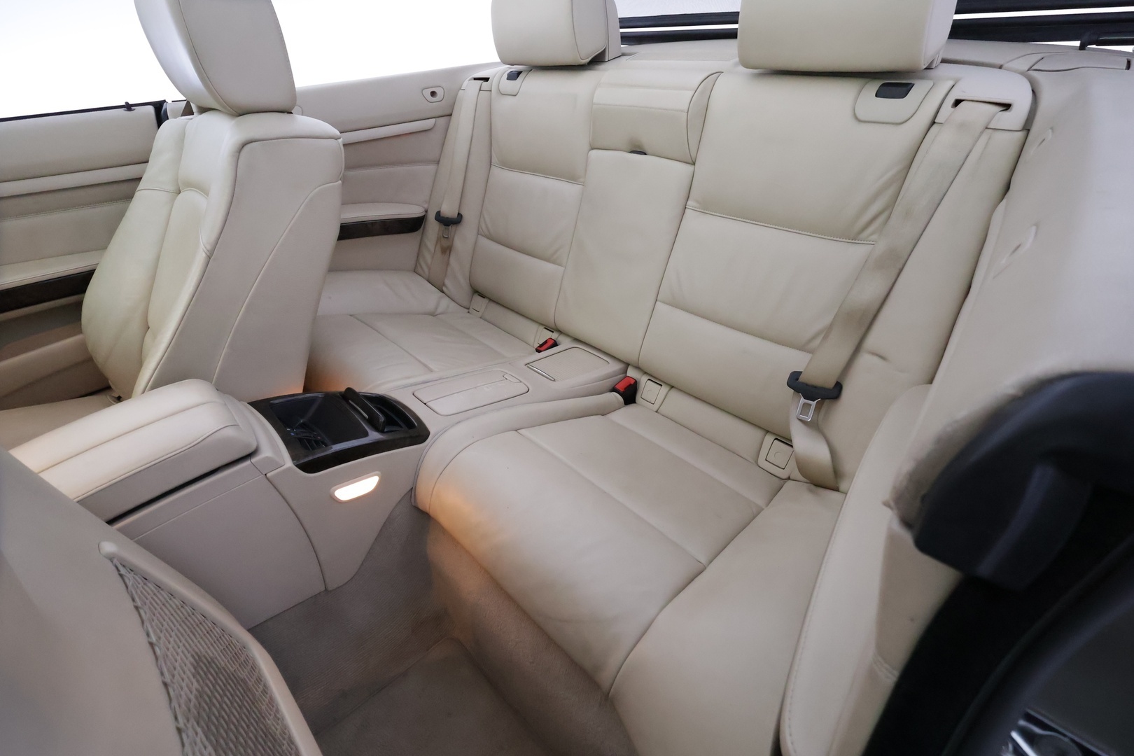 BMW 320 2008