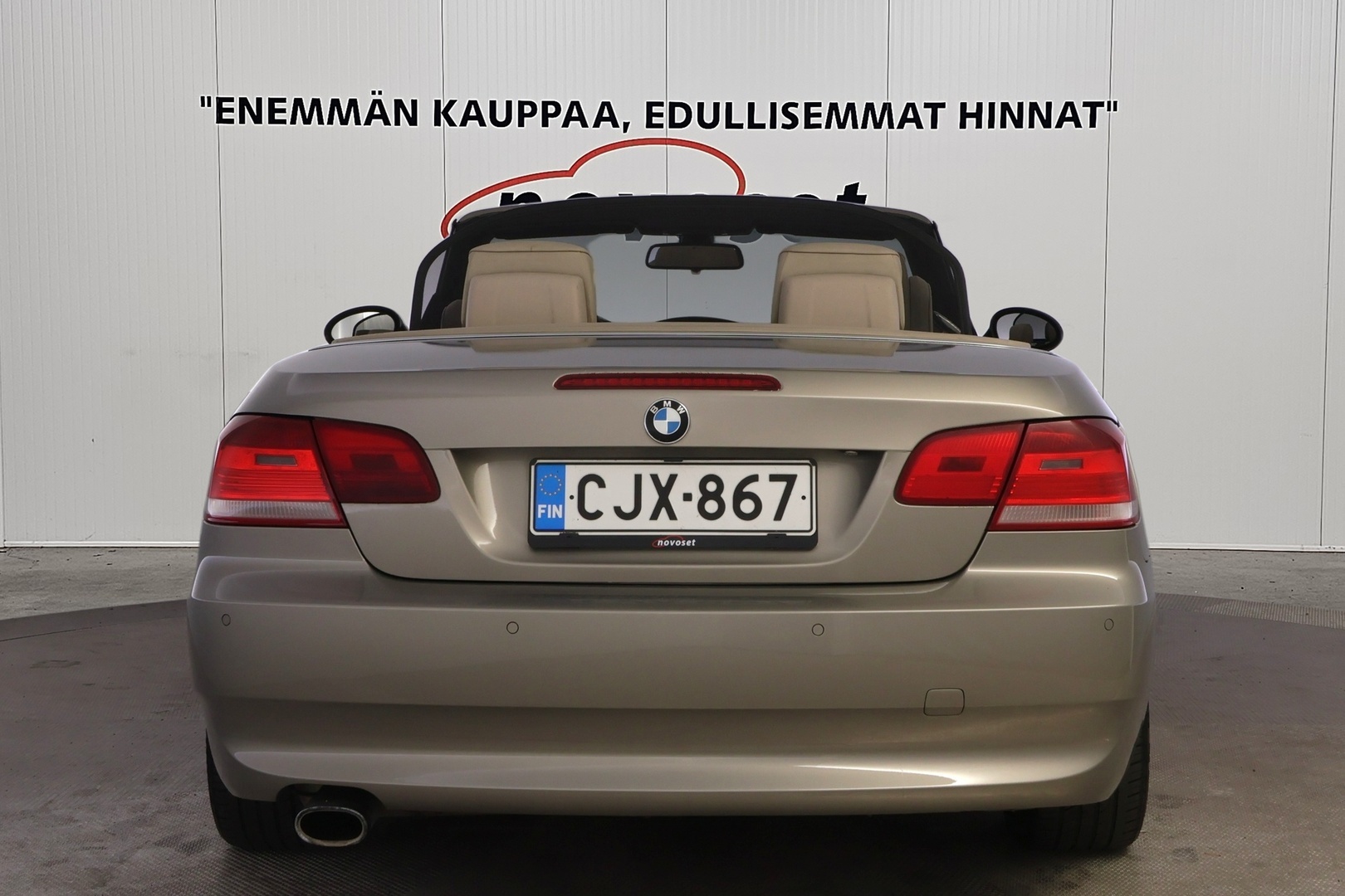 BMW 320 2008