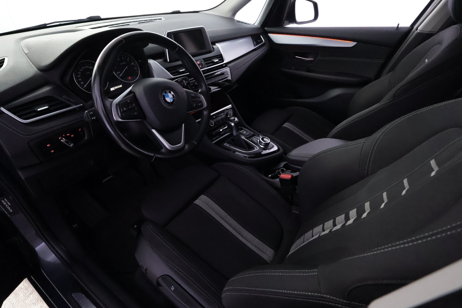 BMW 225 2017
