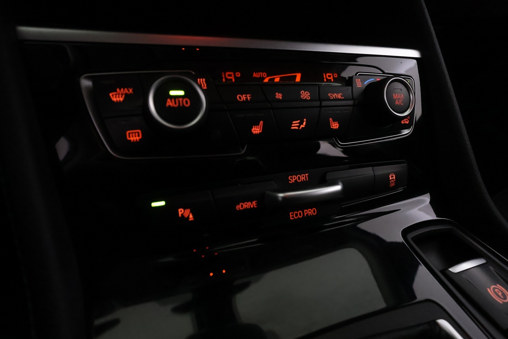 BMW 225 2017
