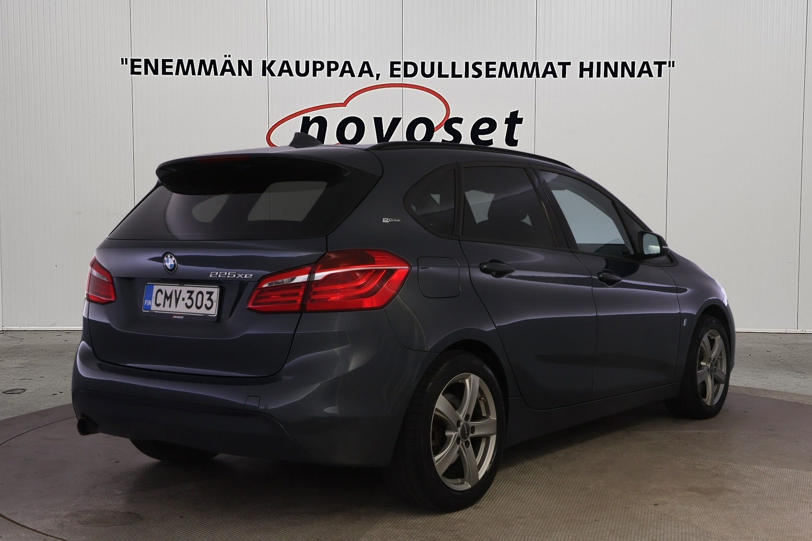 BMW 225 2017