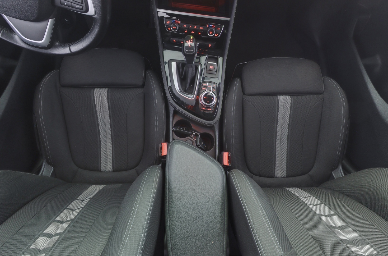 BMW 225 2017