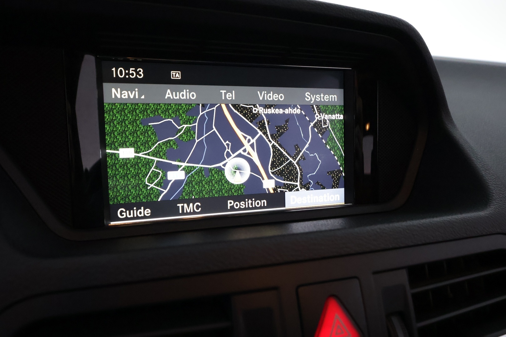 MERCEDES-BENZ E 2010