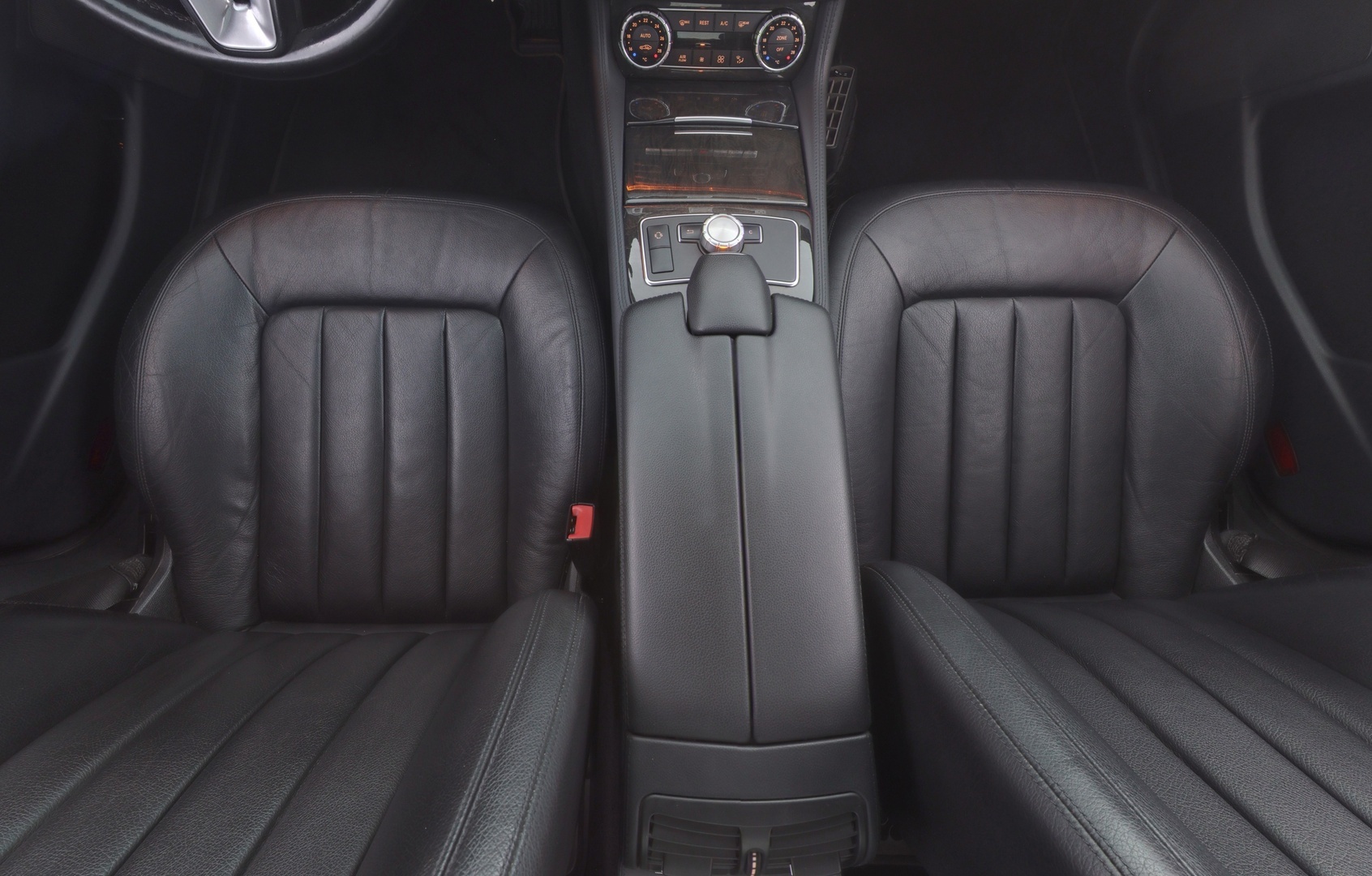 MERCEDES-BENZ CLS 2012