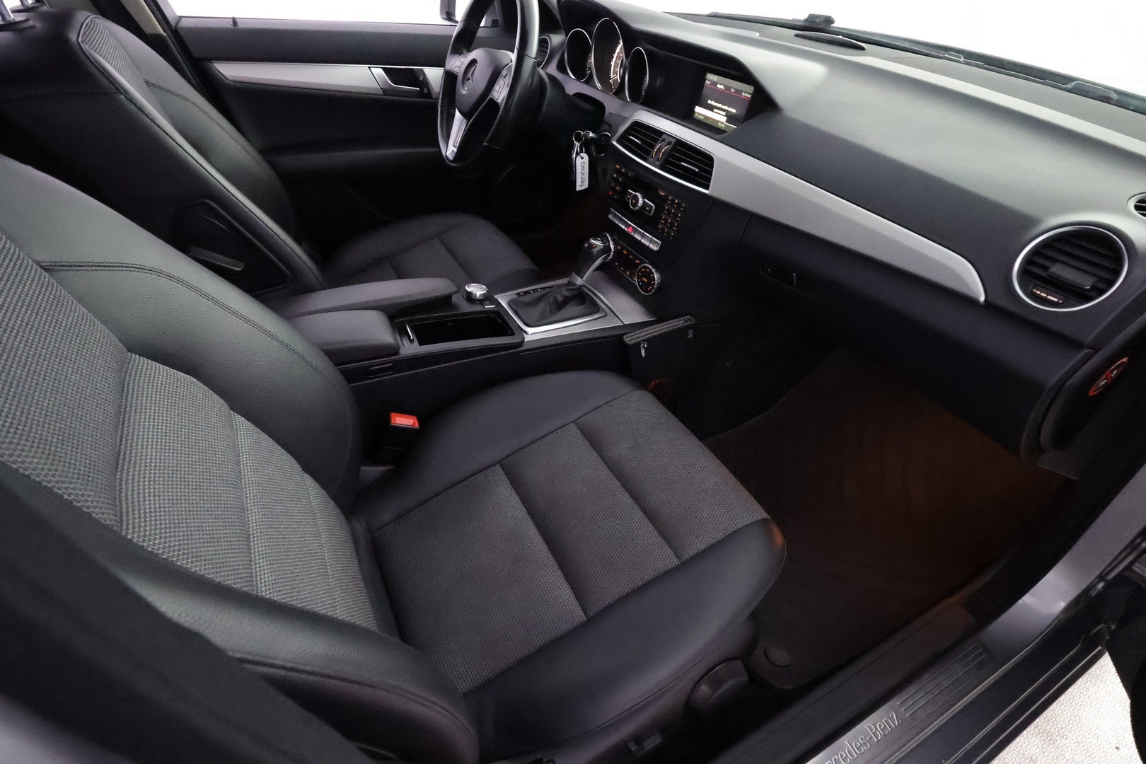MERCEDES-BENZ C 2013