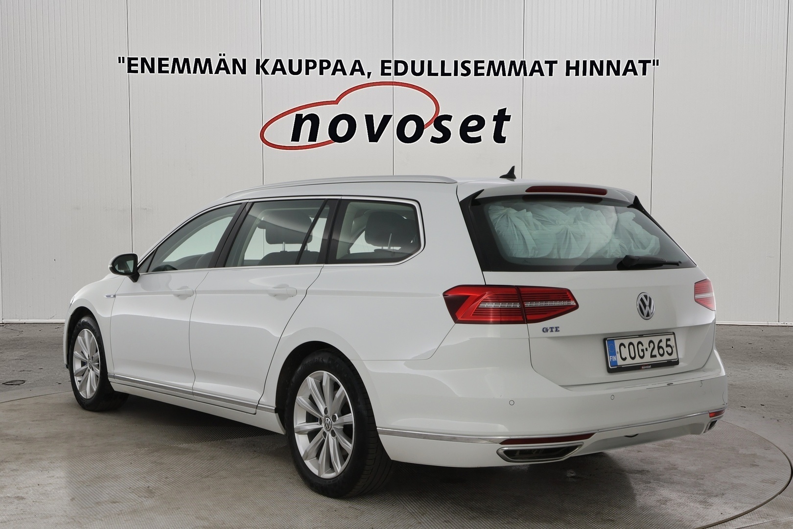 VOLKSWAGEN Passat 2017