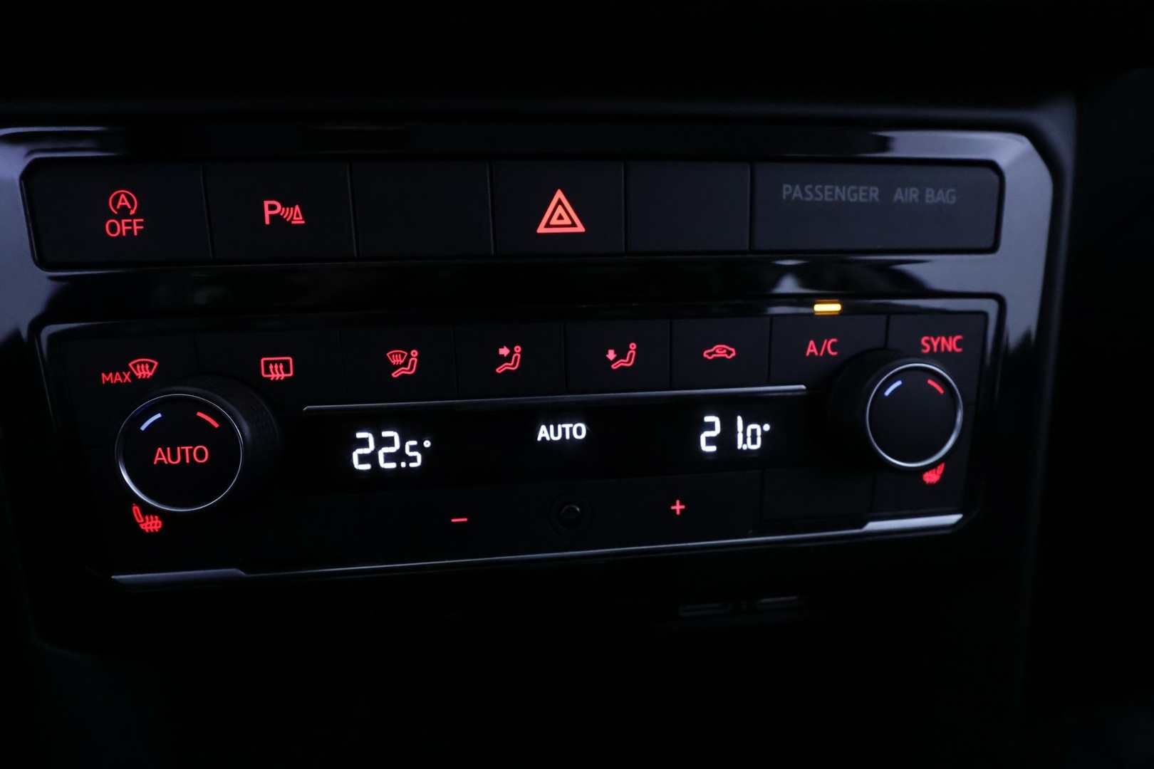 VOLKSWAGEN T-Cross 2020