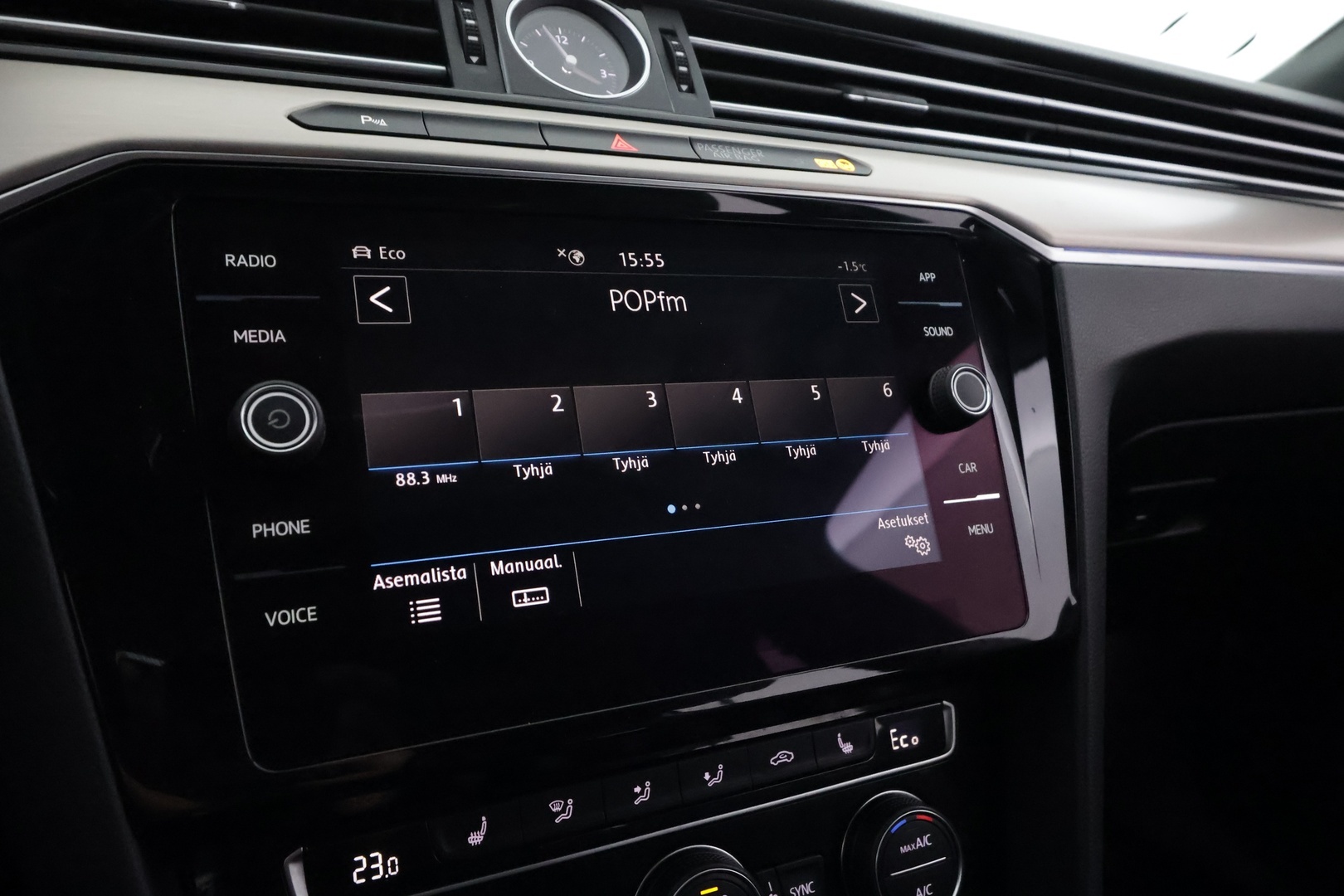 VOLKSWAGEN Passat 2018