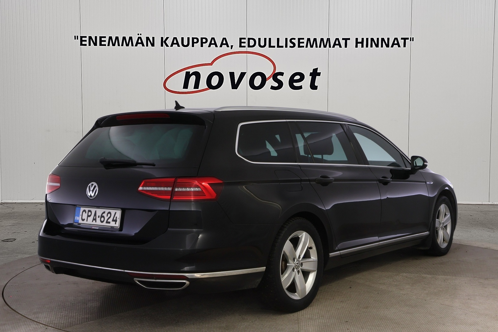 VOLKSWAGEN Passat 2018