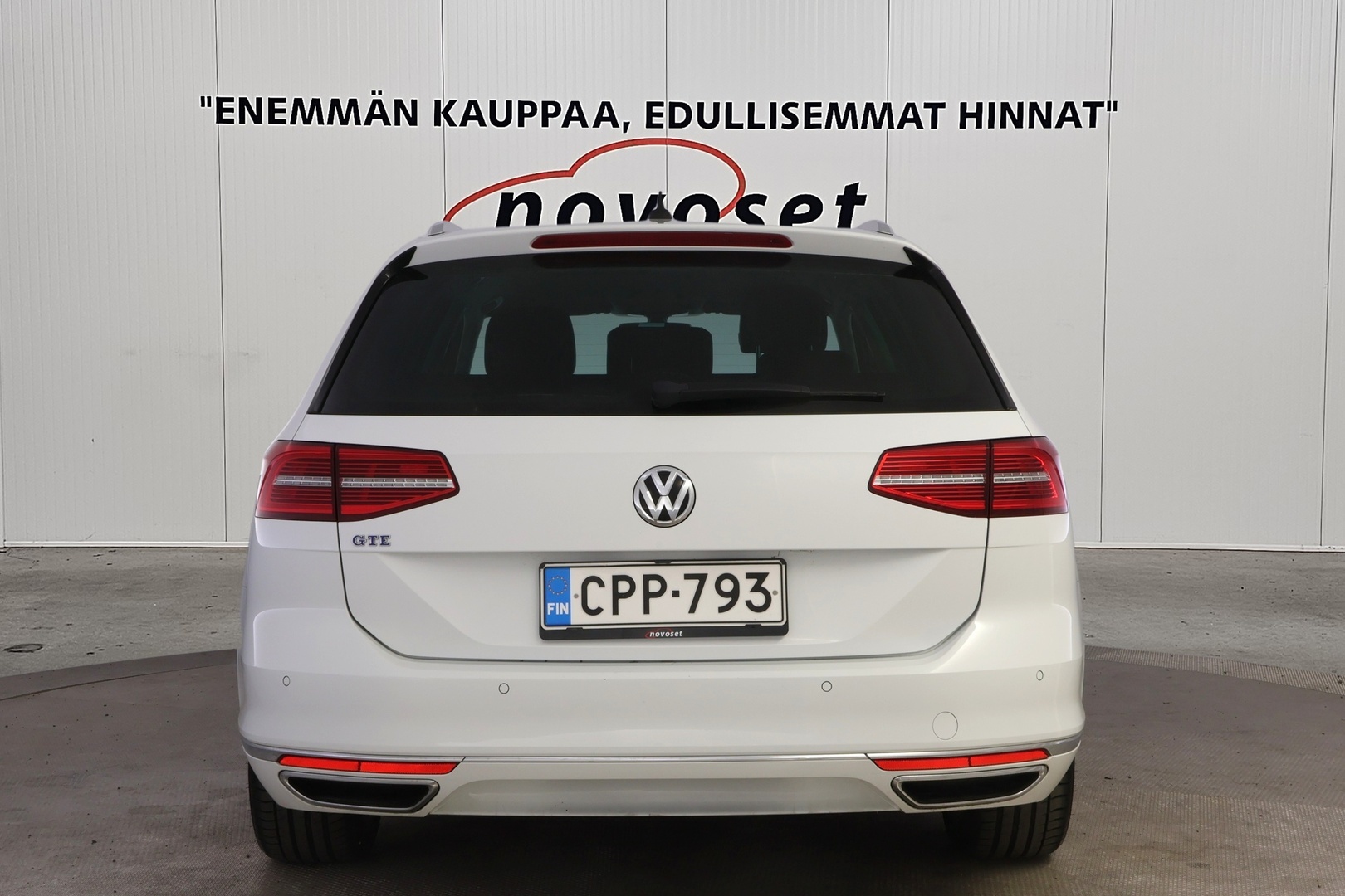 VOLKSWAGEN Passat 2016