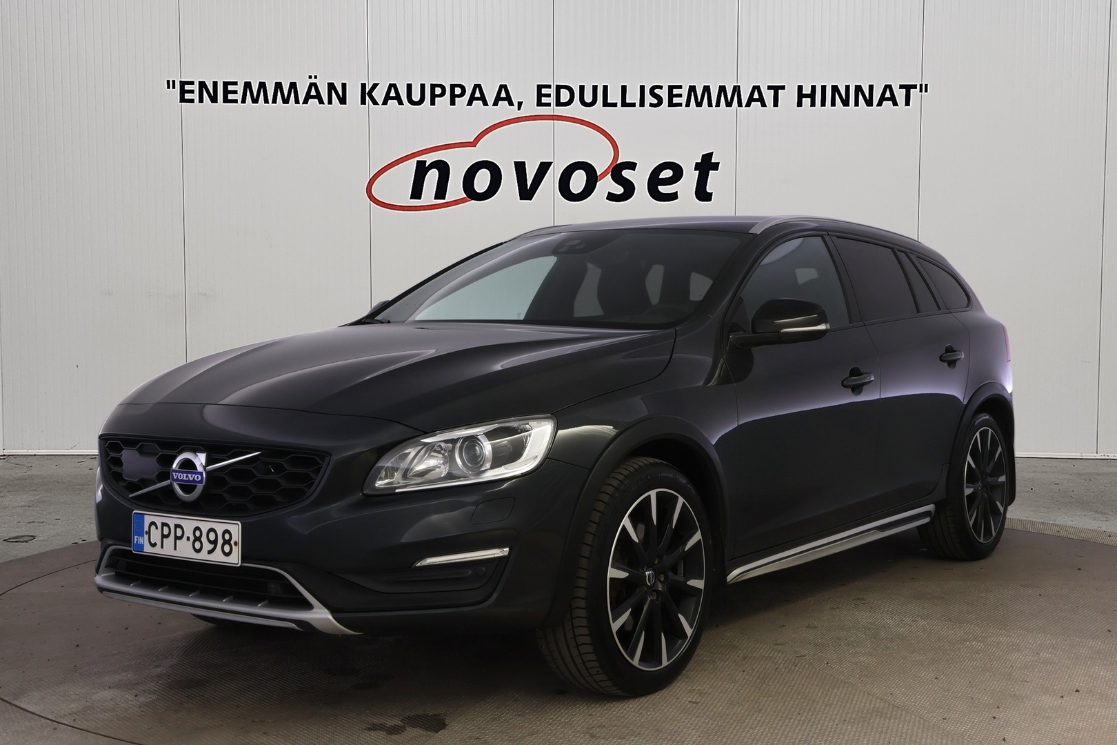 VOLVO V60 Cross Country 2018