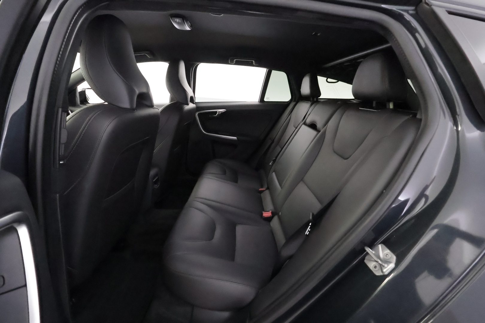 VOLVO V60 Cross Country 2018