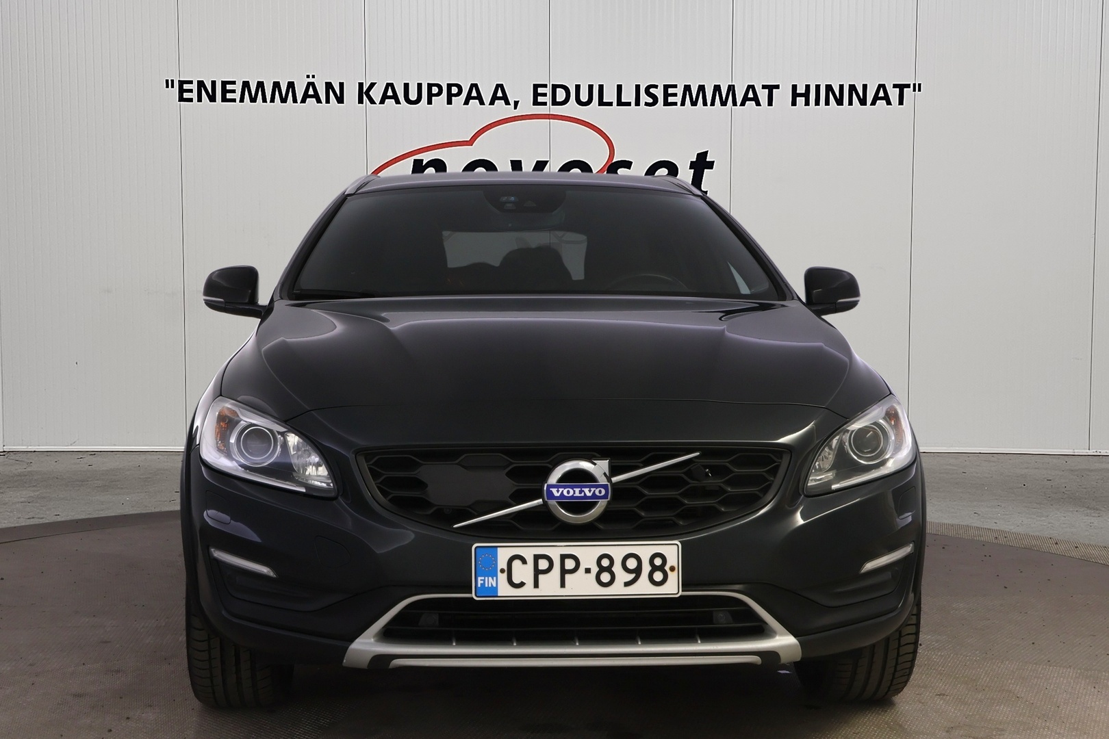 VOLVO V60 Cross Country 2018