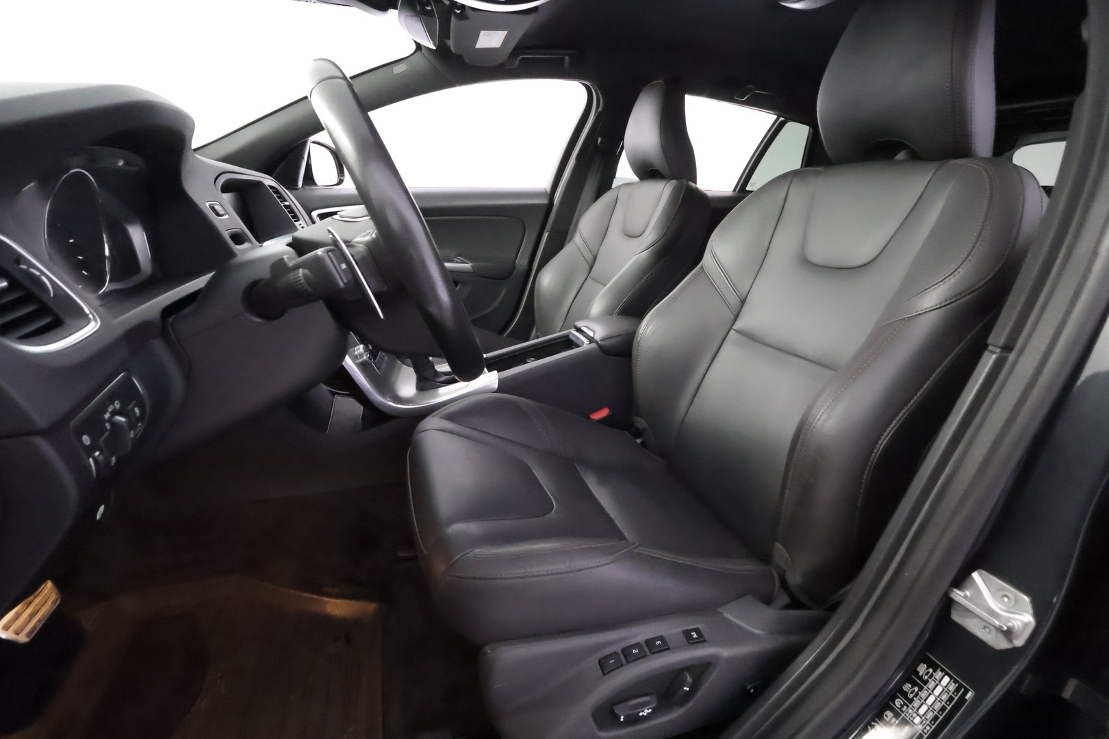 VOLVO V60 Cross Country 2018