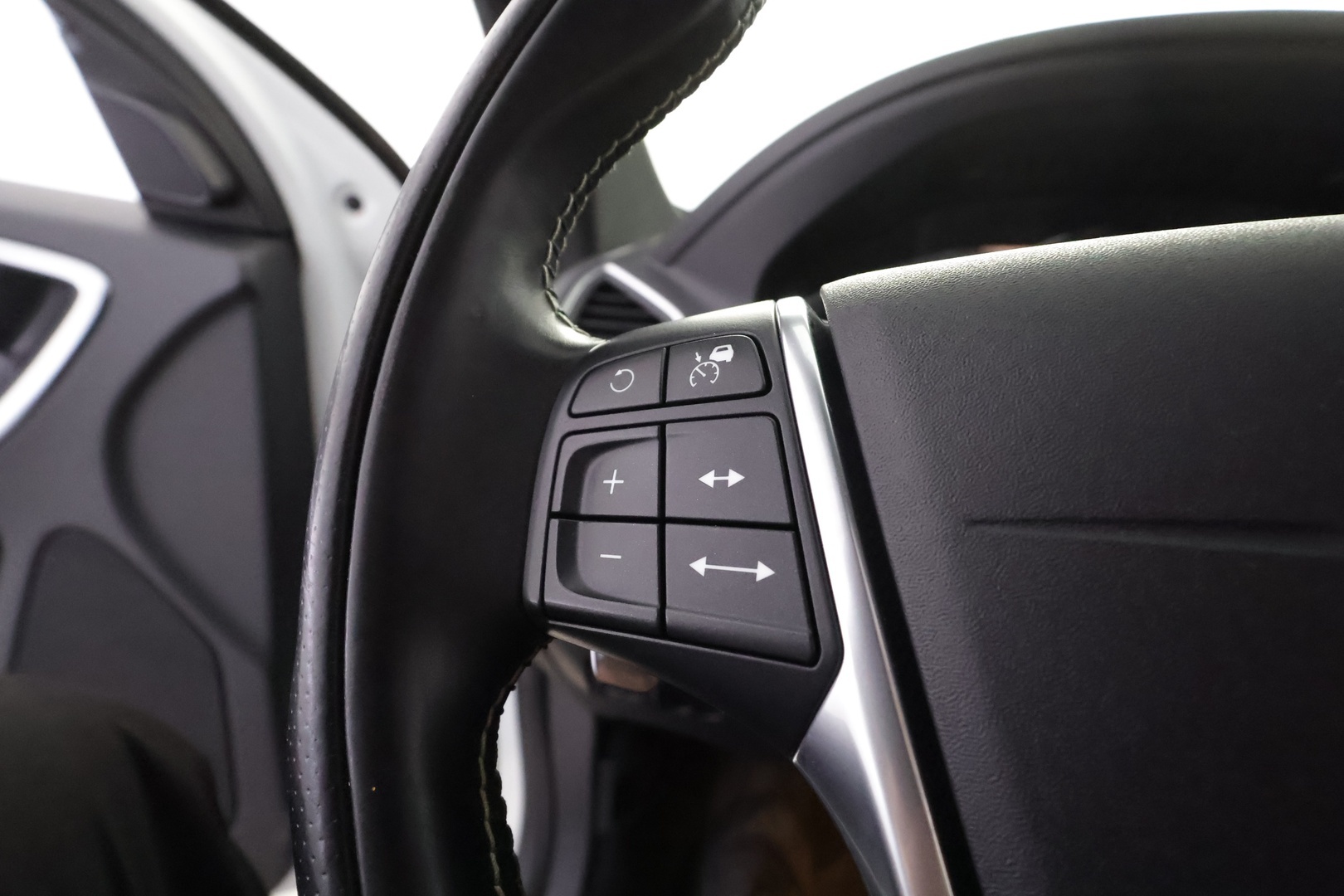 VOLVO XC60 2014