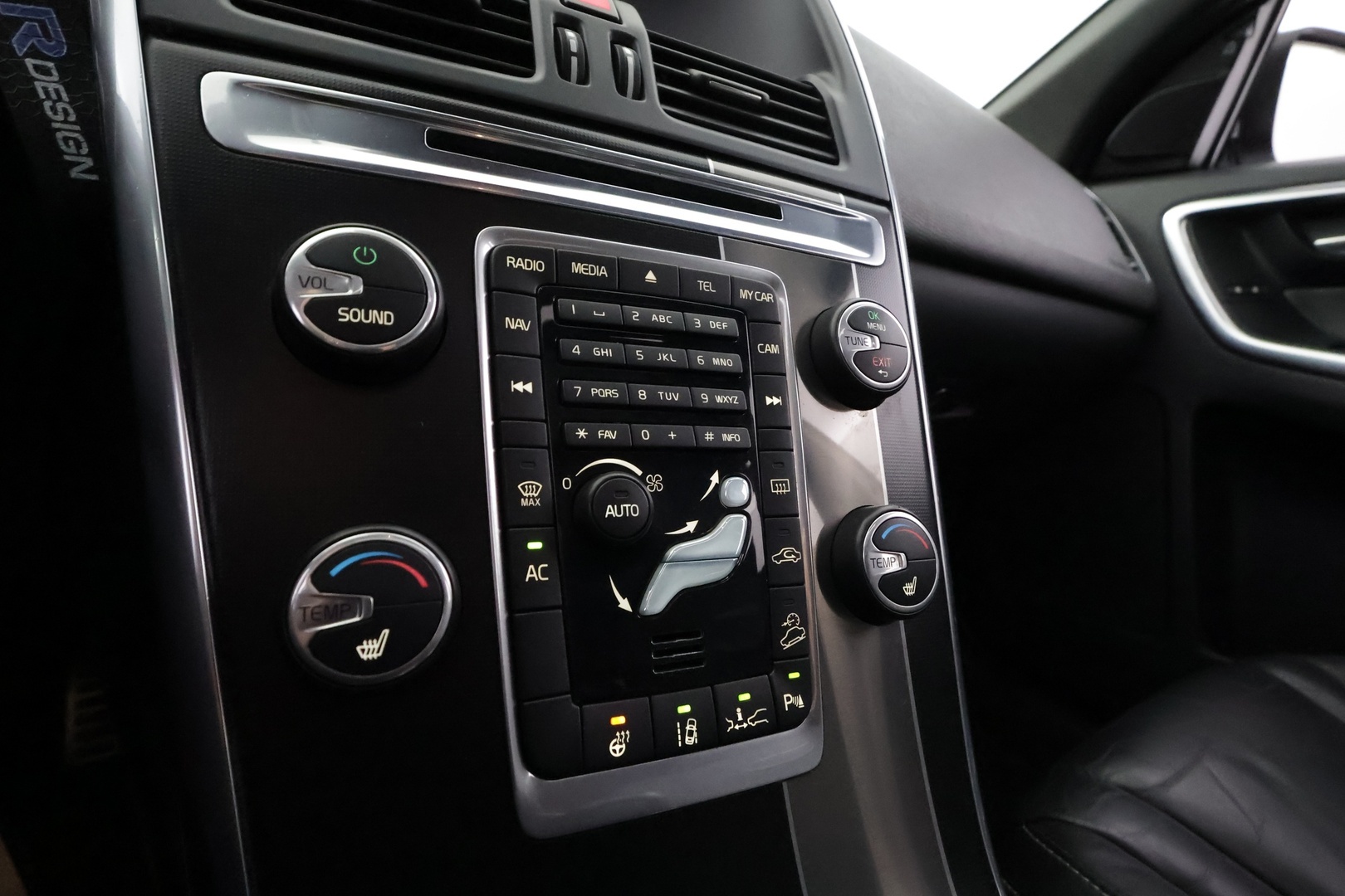 VOLVO XC60 2014