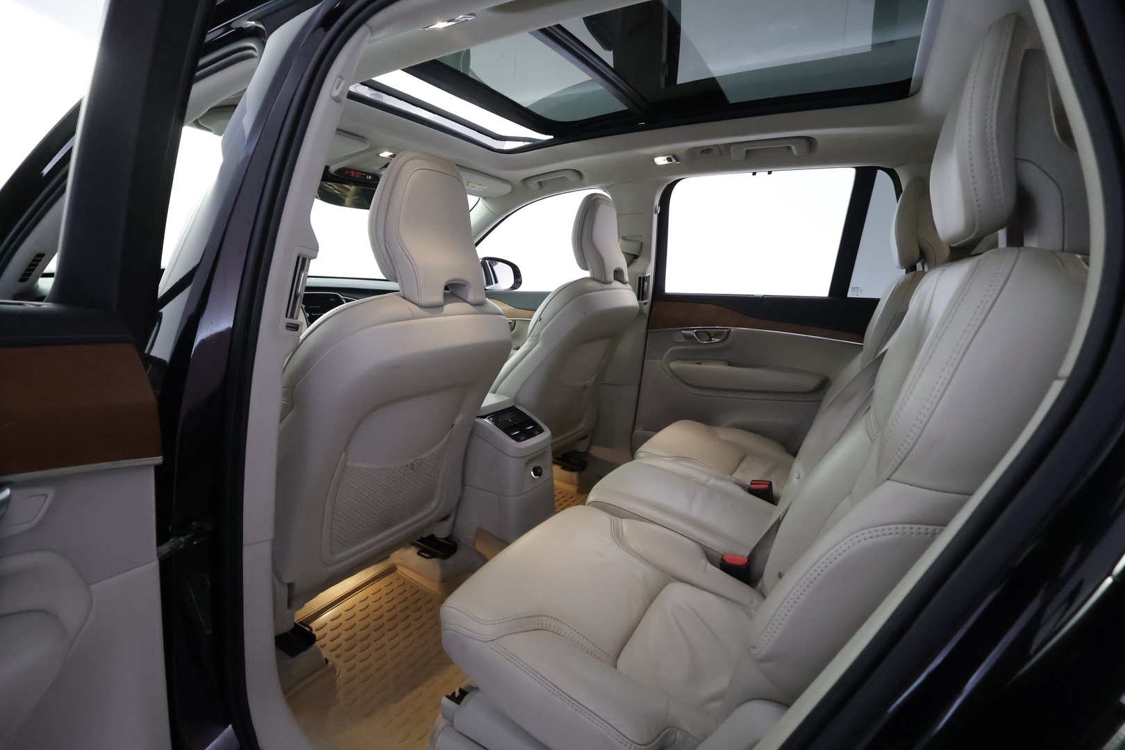 VOLVO XC90 2019