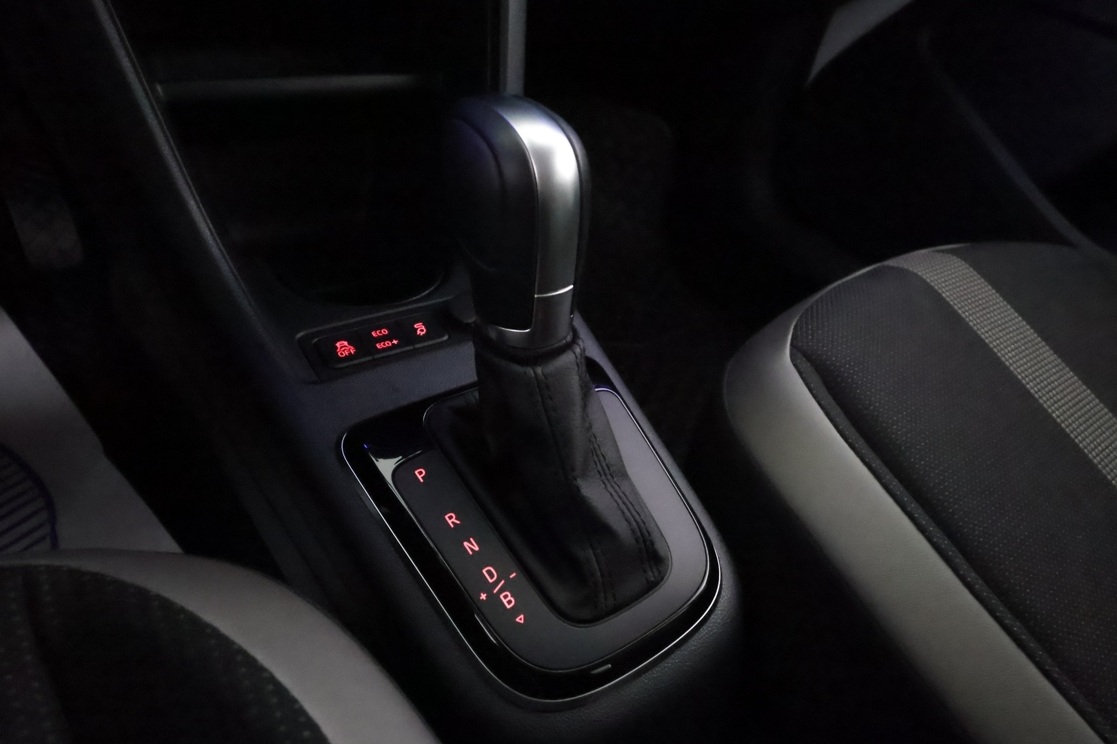 VOLKSWAGEN UP! 2018
