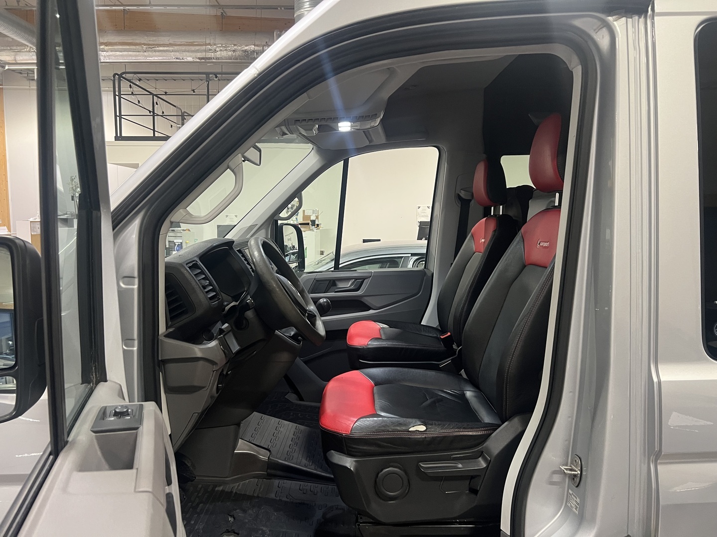 VOLKSWAGEN Crafter 2018