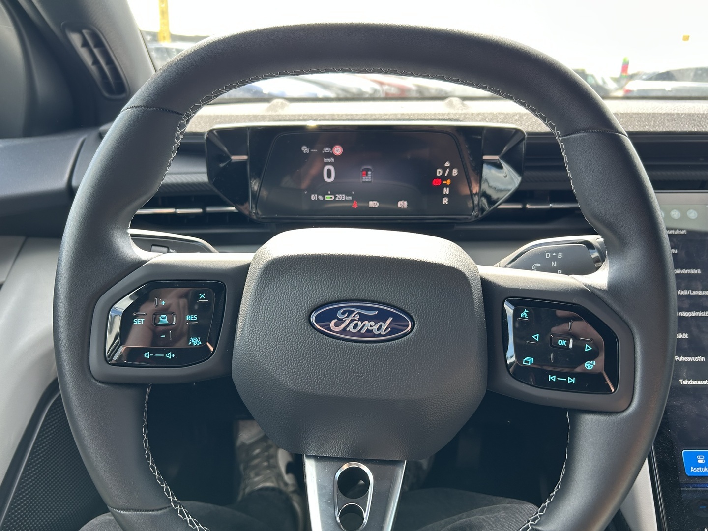 FORD CAPRI 2025