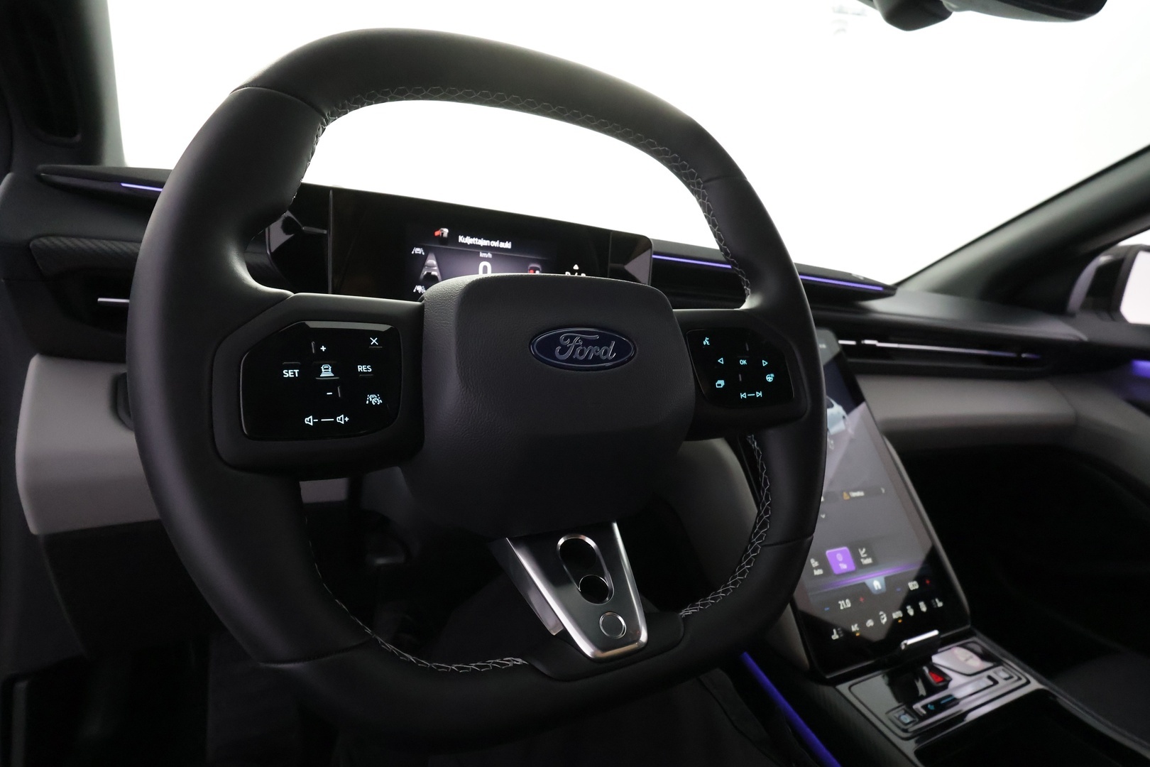FORD CAPRI 2025